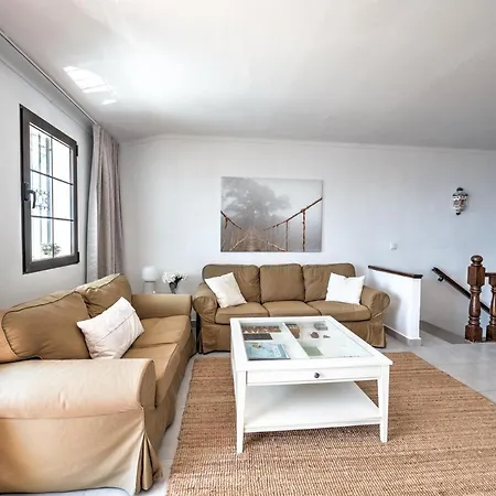 Beautiful Townhouse With Two Terraces In *