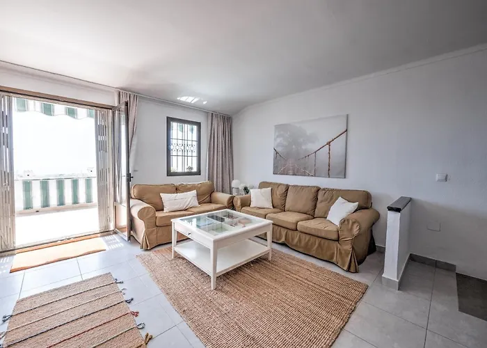 Beautiful Townhouse With Two Terraces In Нерха