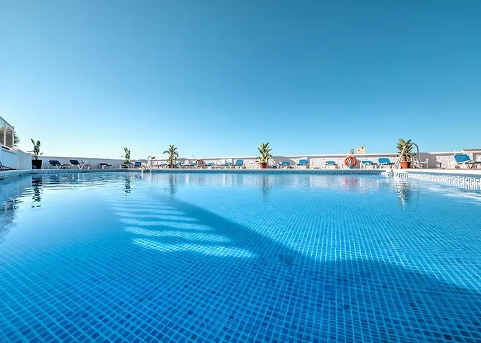 Beautiful Townhouse With Two Terraces In * Nerja