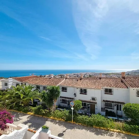 Beautiful Townhouse With Two Terraces In Villa